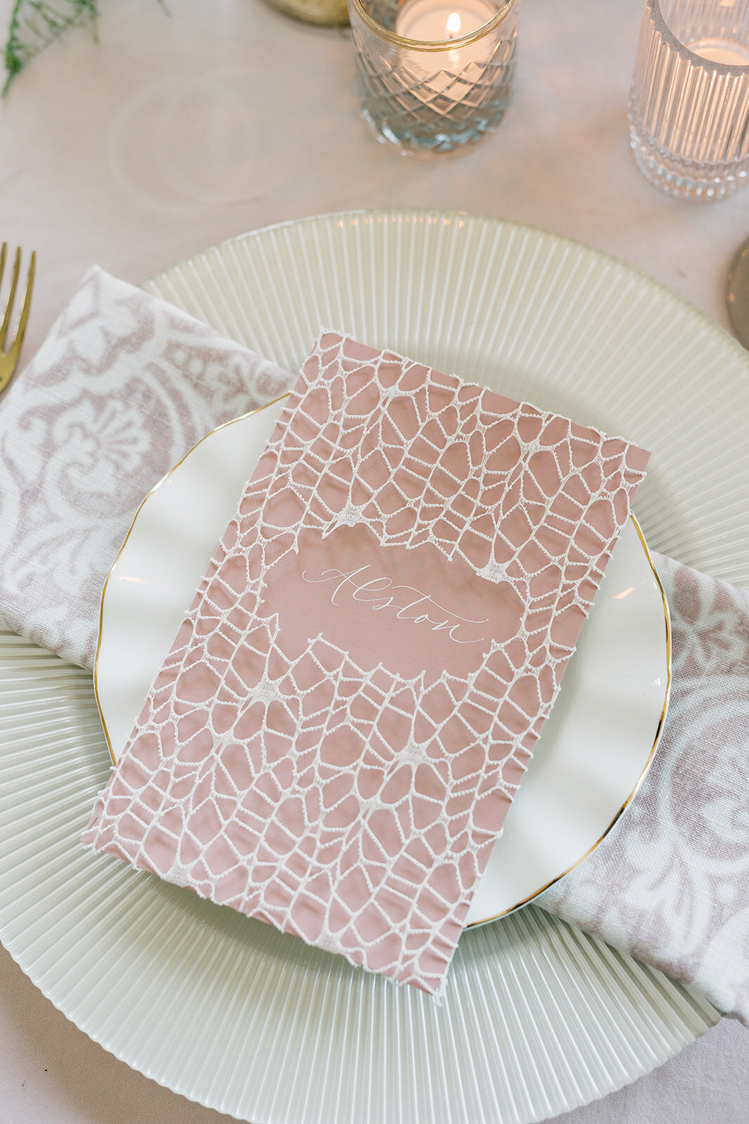 wedding-menus-lcae-pink