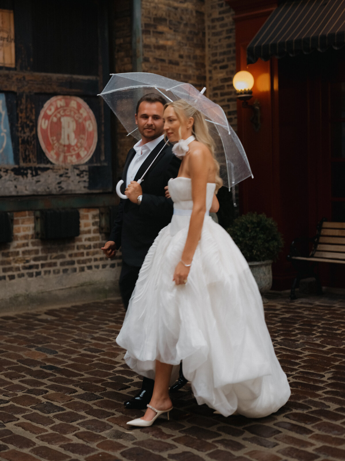Fashion forward editorial wedding photography at Old Post Office Chicago showcases Lauren Alatriste's sophisticated approach to ceremony coverage, creating magazine-worthy imagery that balances architectural beauty with luxury wedding aesthetics.