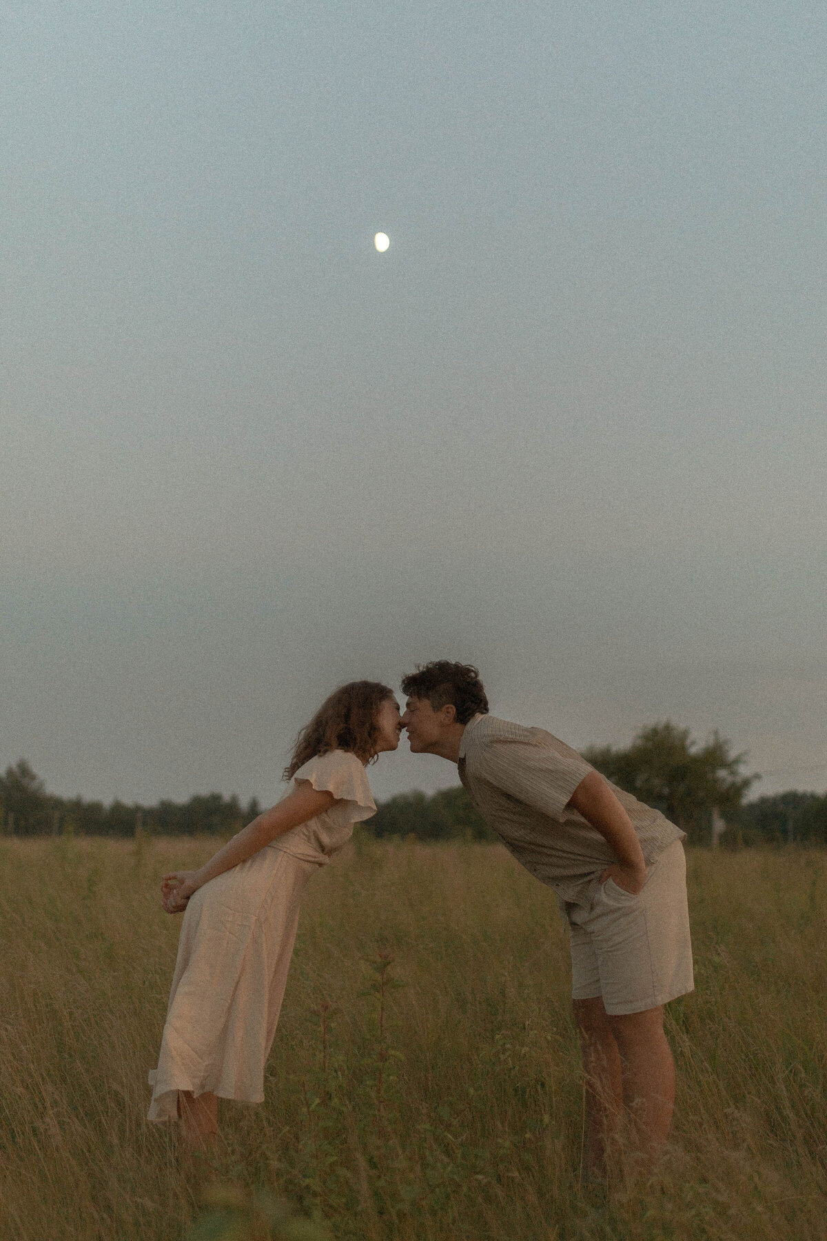 Meghan Hofer Photography Nostalgic and Artful Weddings and Portrait Photographer in Indiana — Couples Photo 32