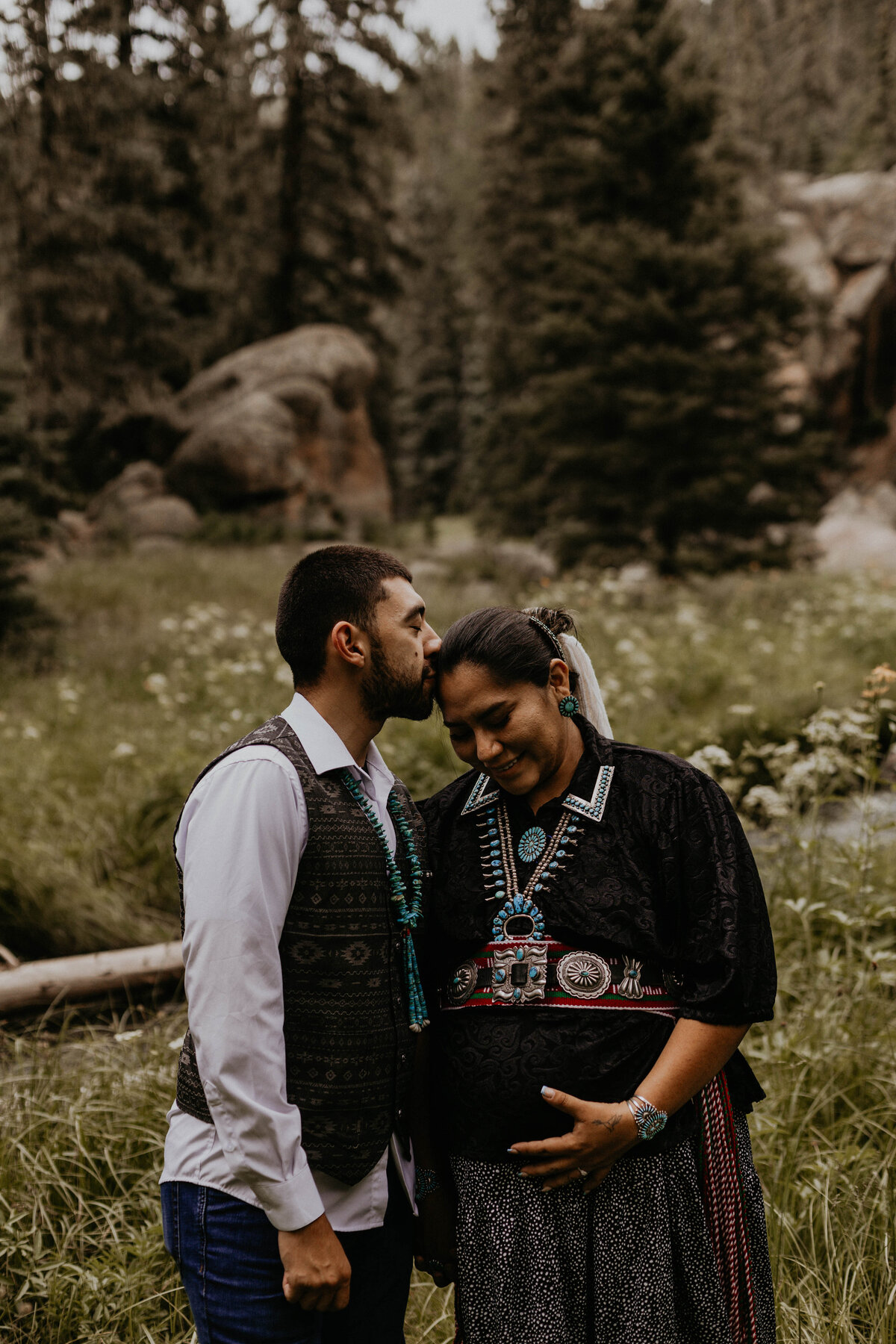 jemez-springs-new-mexico-maternity-photo-shoot-13