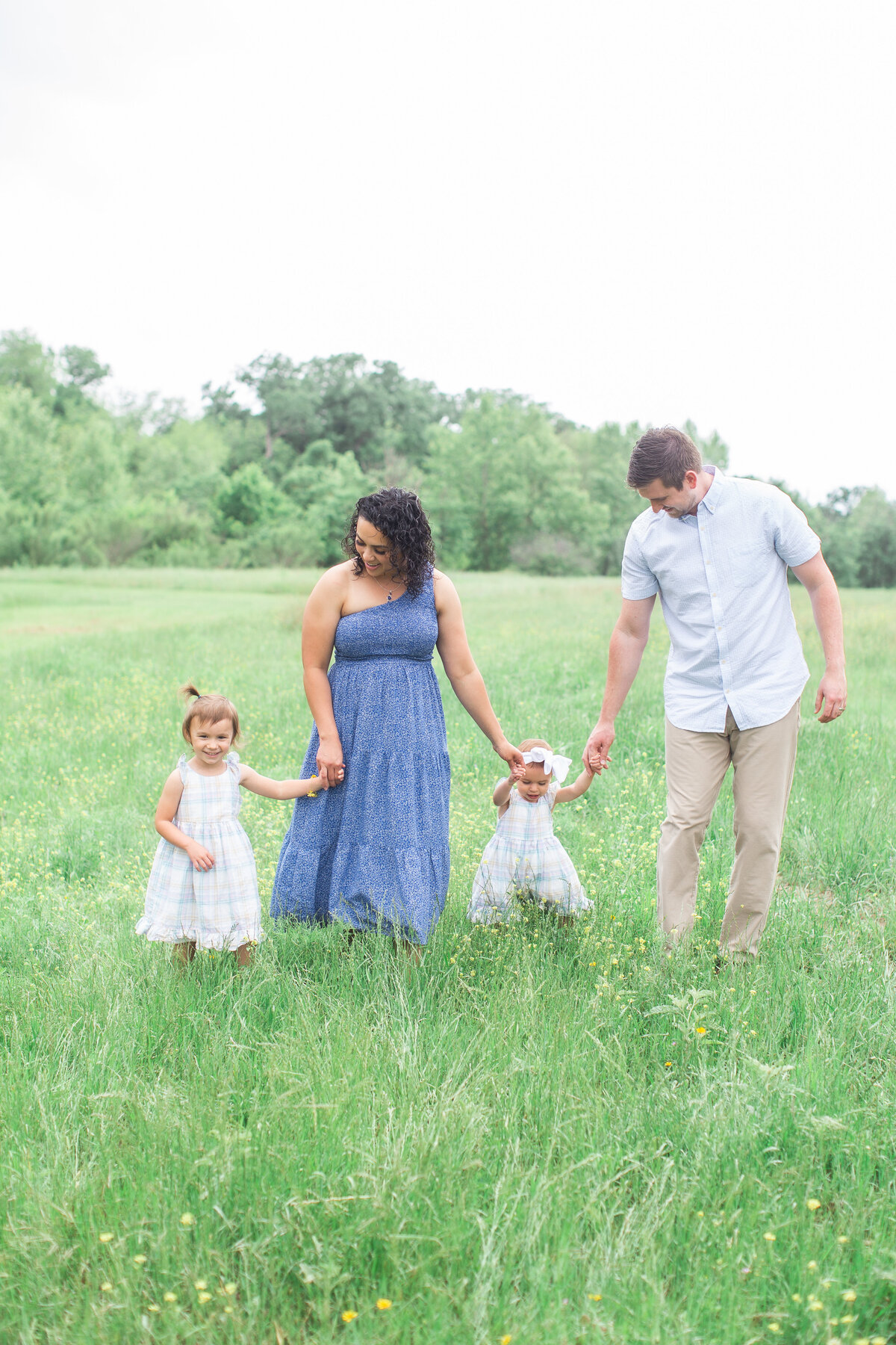 Spring family session in Salado