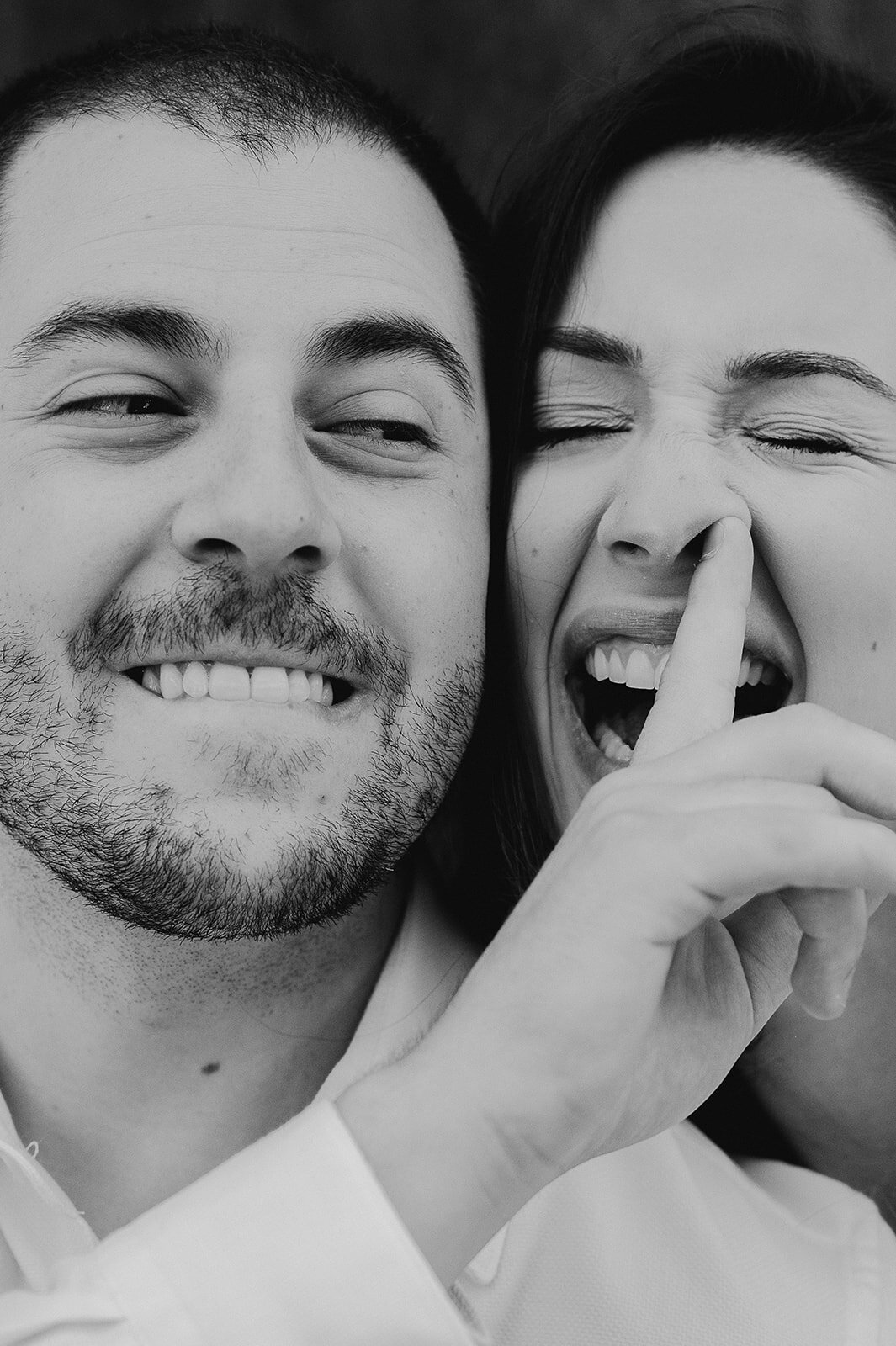 engagement-photographer-amsterdam-couple-photoshoot-framedbyemily2