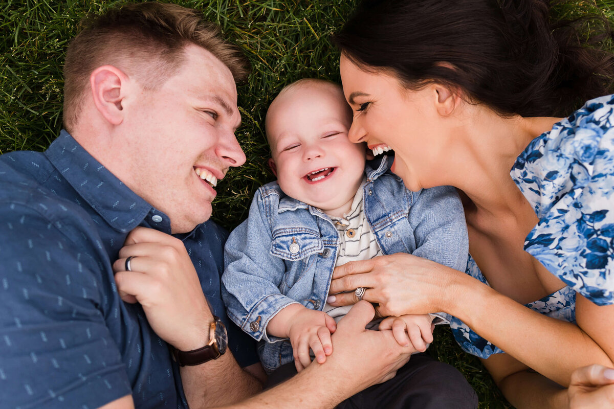 Minneapolis Family Newborn Photographer