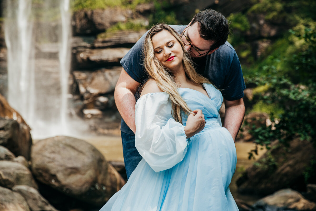 blue maternity dress