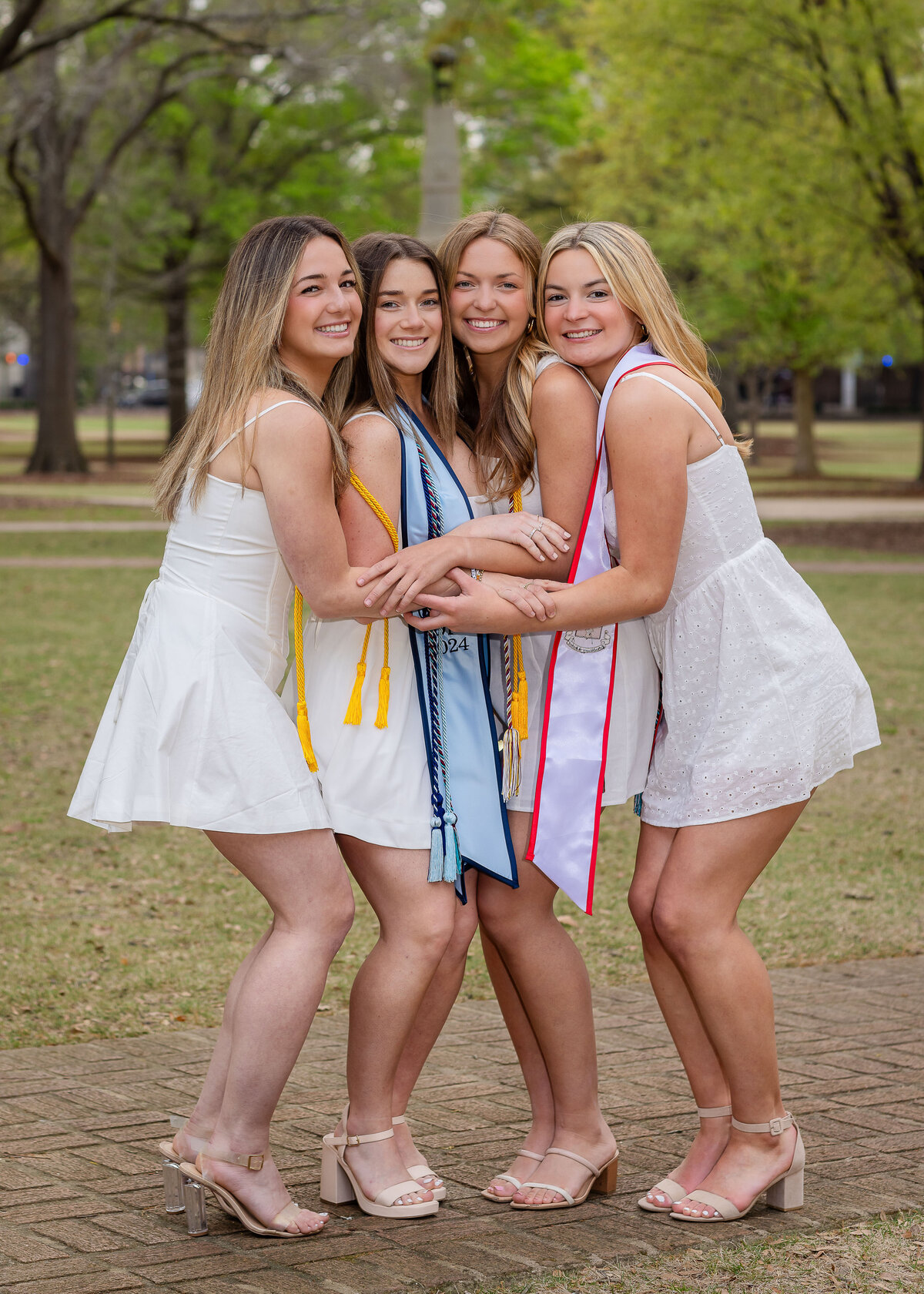 MCLR Group-0790