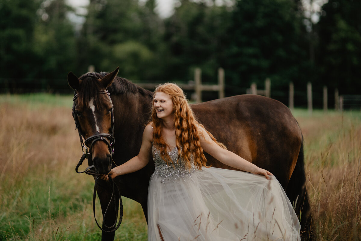 Summer Golden Hour Equestrian Horse Prom Session_07