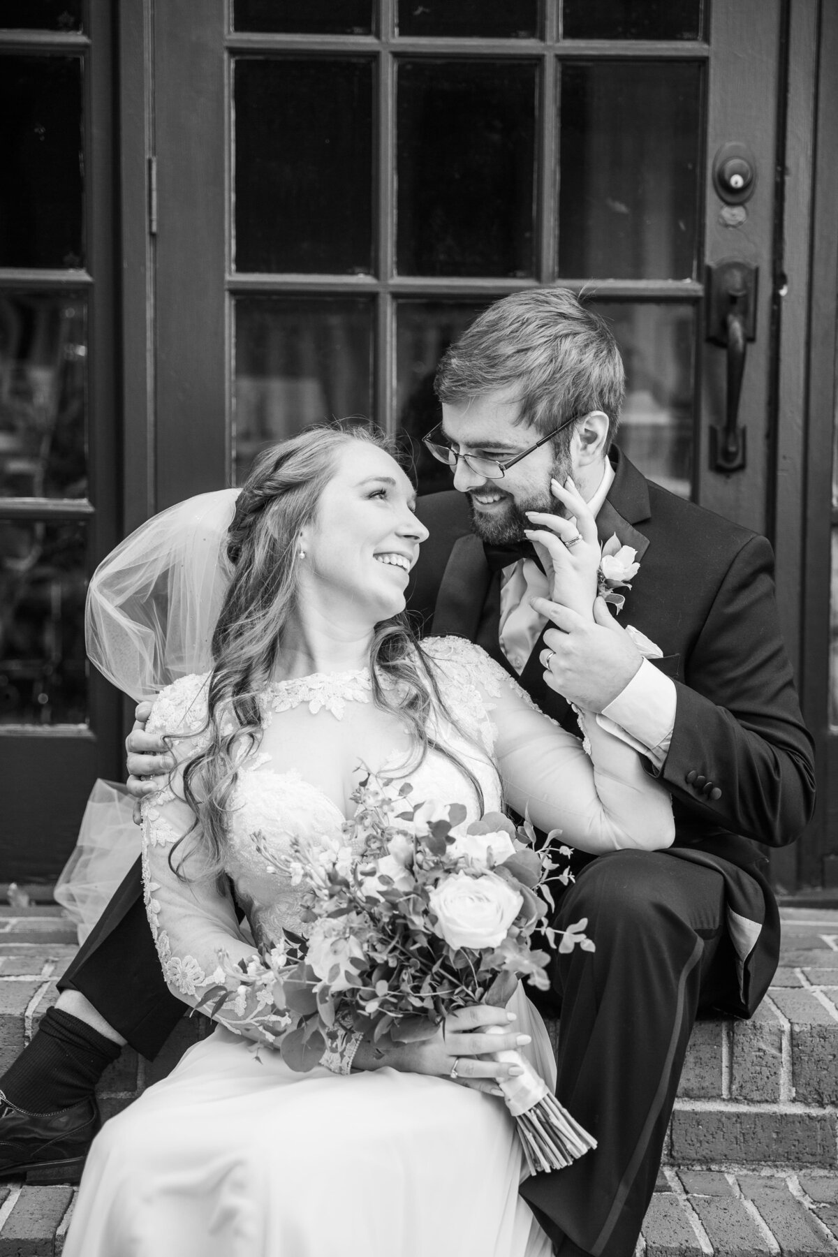 downtown-southern-pines-wedding-photos