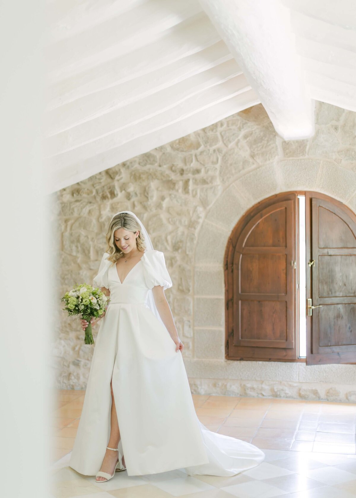 Georgina-James-Wedding-Fuentespalda-Chloe-Lowe-Photography-089