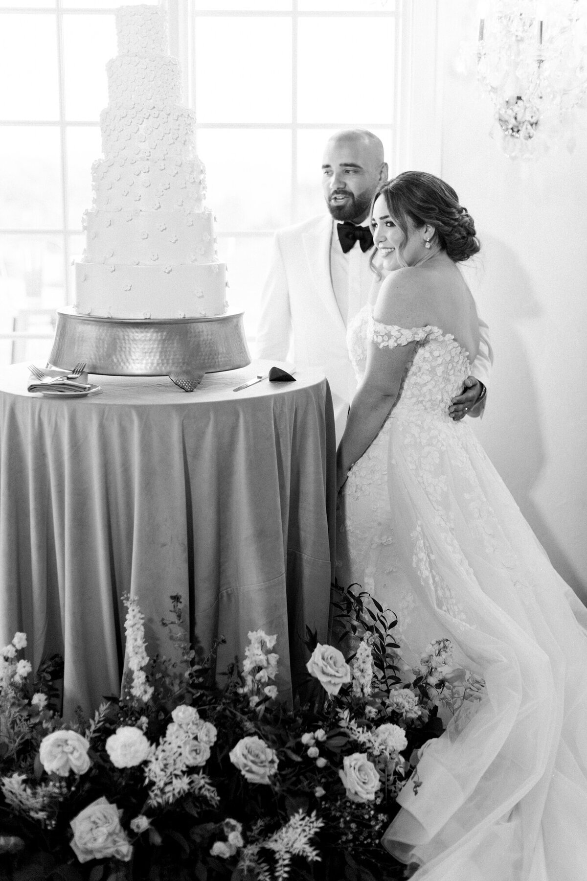 Kristen Weaver Photography Orlando Florida Destination Worldwide Wedding Photographer Named Top Wedding Photographer in World Editorial Fashion Inspired Clean Film Digital KWP Soft Classic41