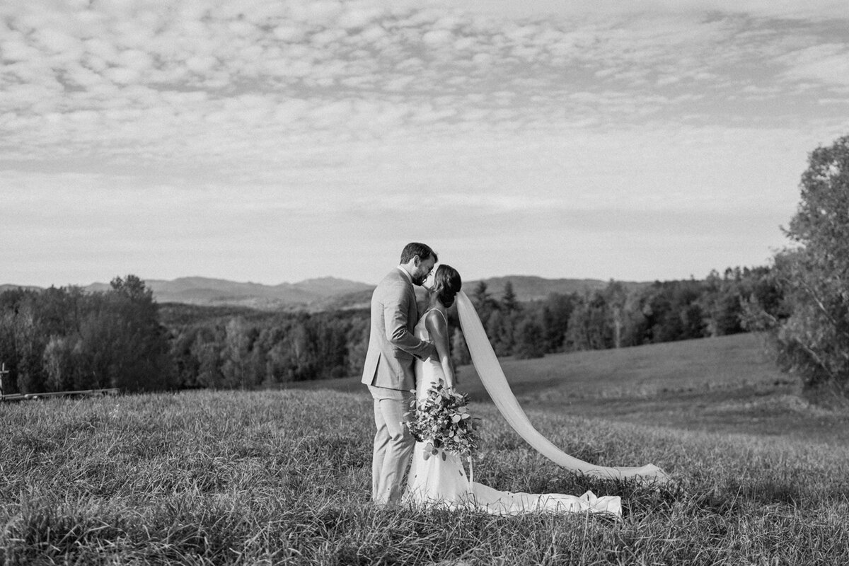 M+N-Bliss-Ridge-Farm-VT-Wedding-Allison-Macy-Photography-457_websize