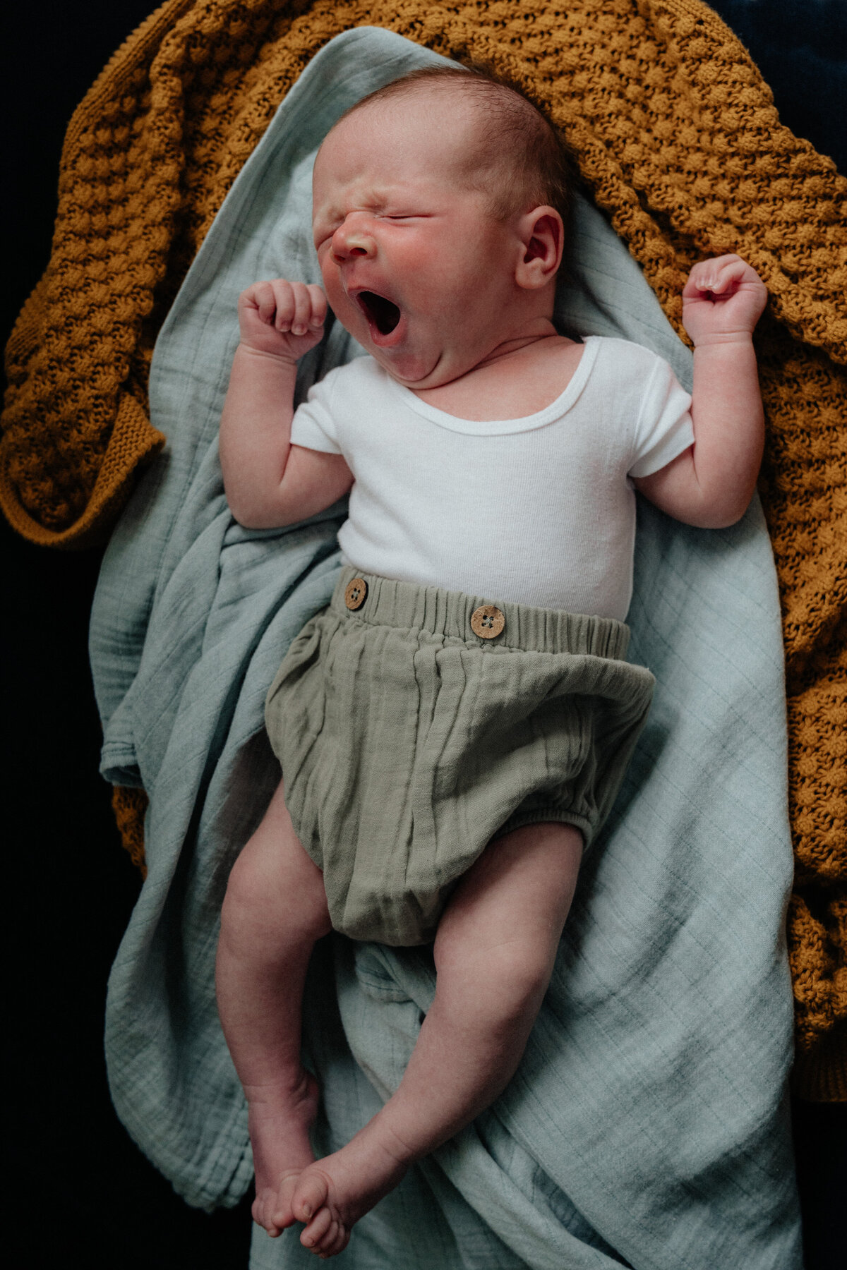 Mlebourne-Newborn-Photographer-Lifestyle-natural-Photos-Yarraville-Alfie--16