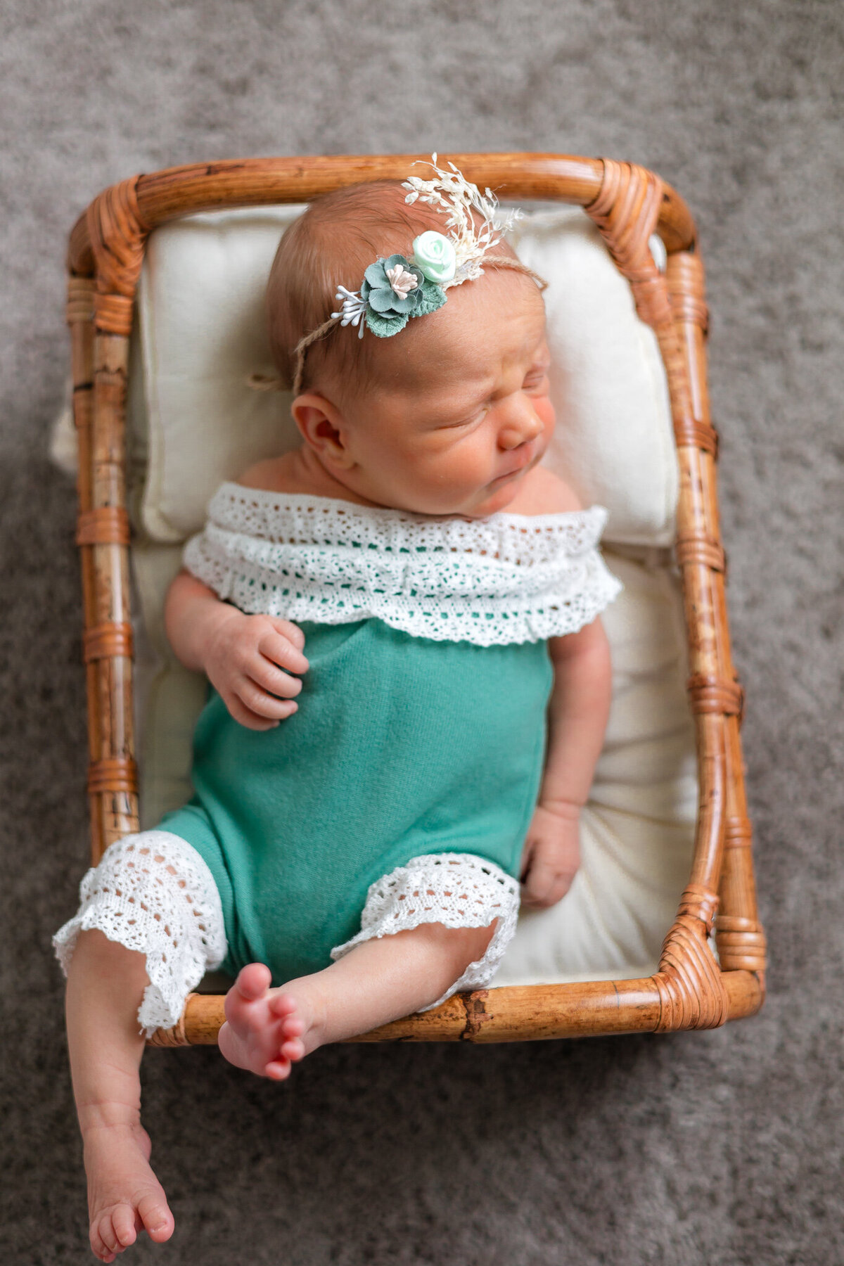 Savannah-newborn-photographer-970
