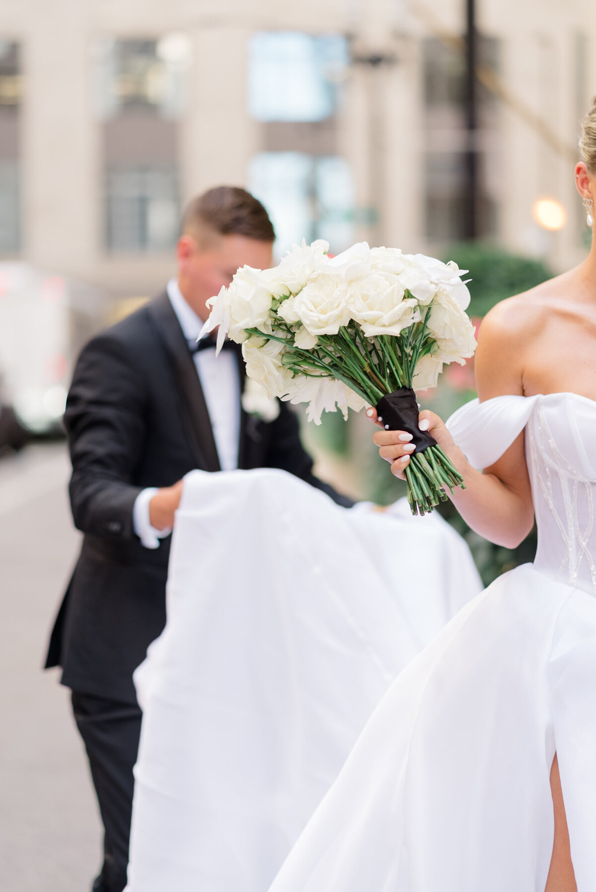 Lexi Benjamin Photography_Waldorf Astoria Chicago Wedding_09.21.24-100
