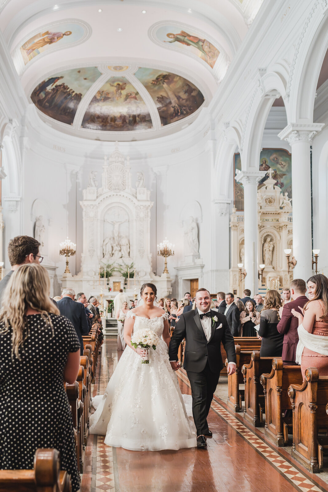 Classic Detroit Wedding at Saint Peter and Paul Church with Elegant Andiamo Reception16
