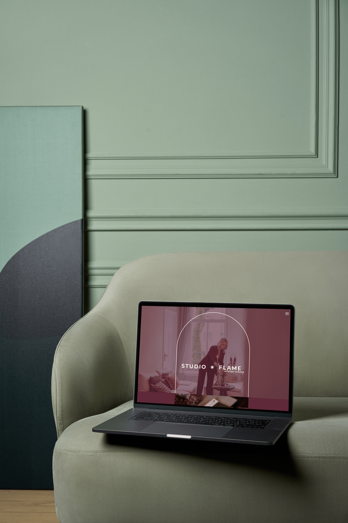 mockup website-min