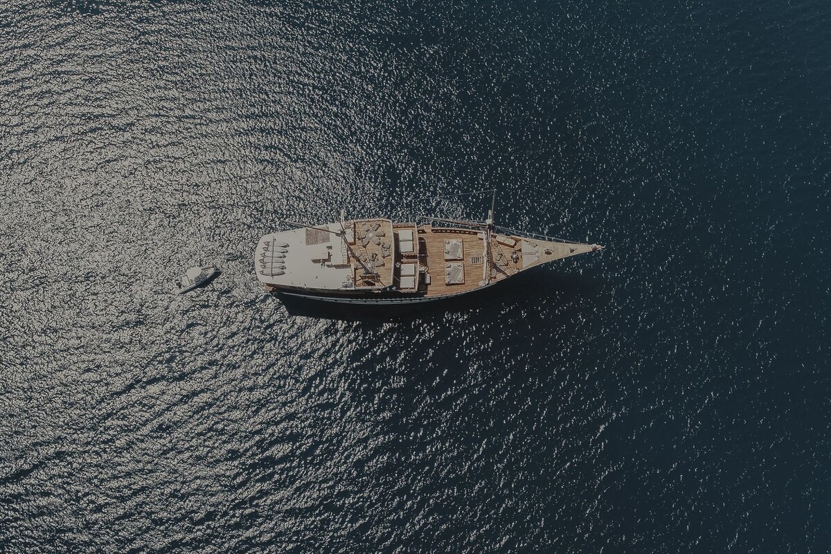 Where luxury meets adventure, indulge in the ultimate yachting experience as you navigate Indonesia's exotic destinations.
