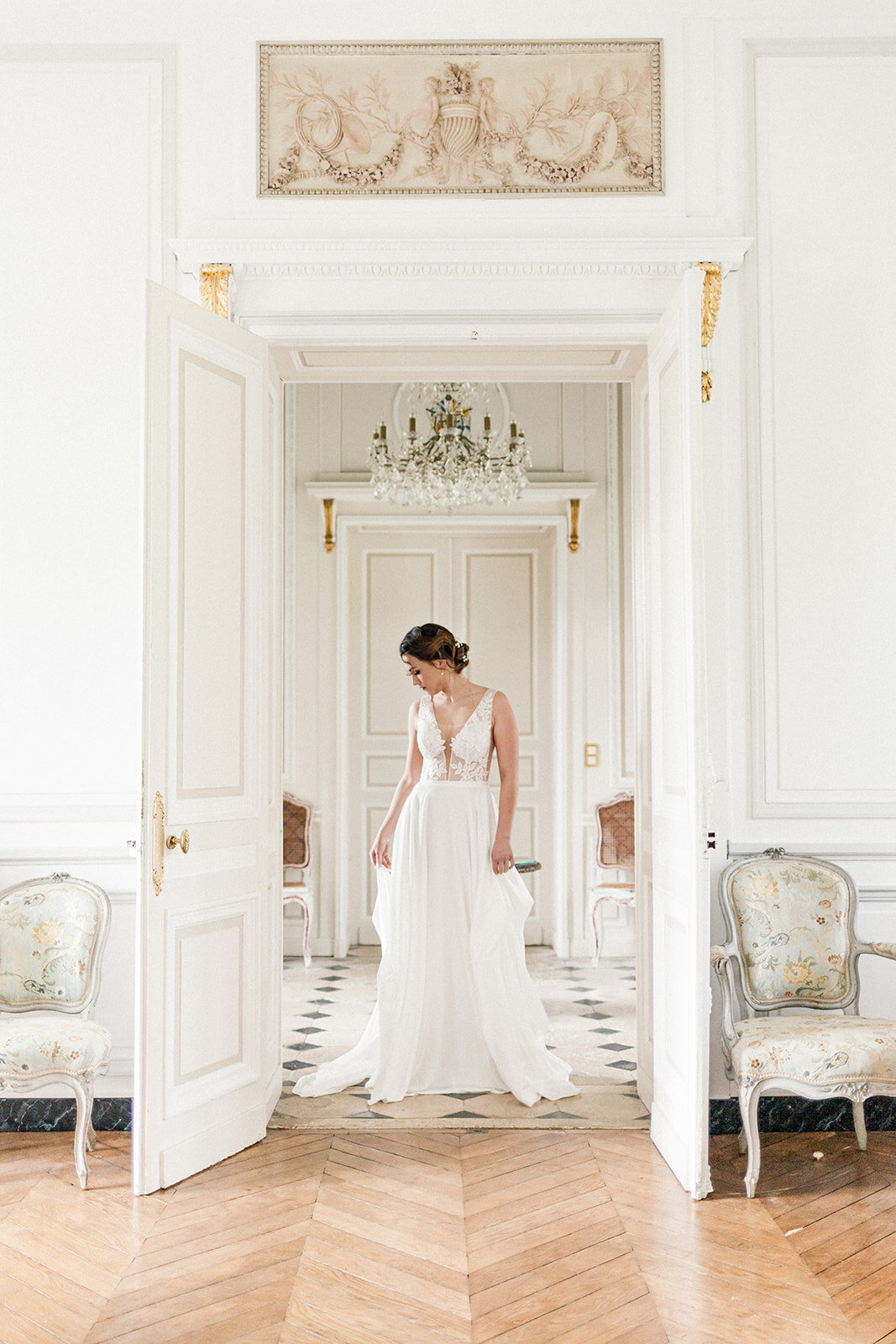 chateau-le-buisson-garembourg-wedding-collection-luna-duga-bride-27