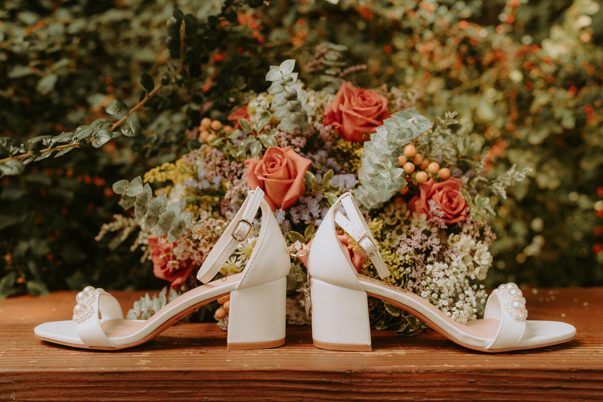 GC-TheHomestead-OakGlen-Wedding-9