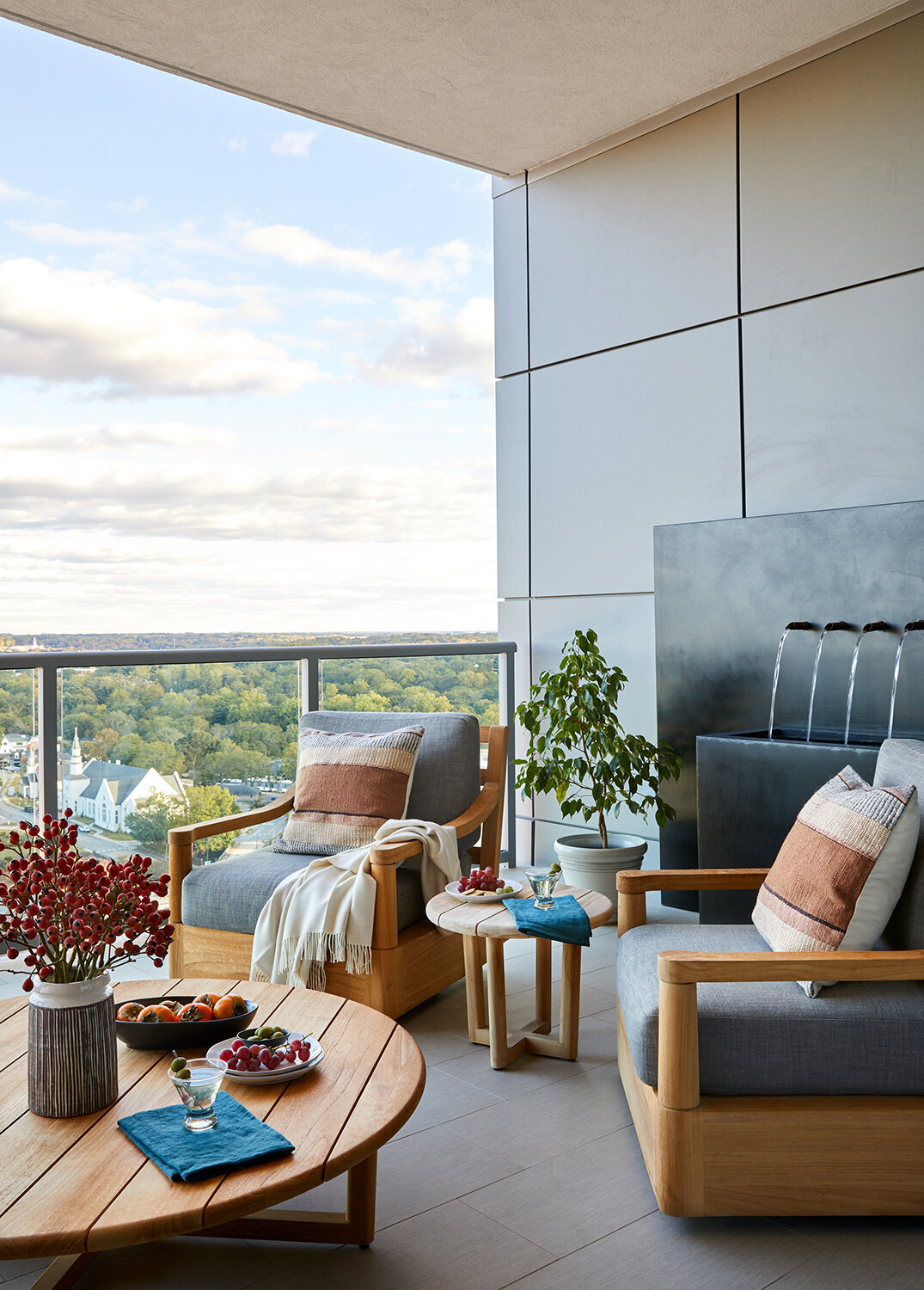 pied-a-terre-patioviews