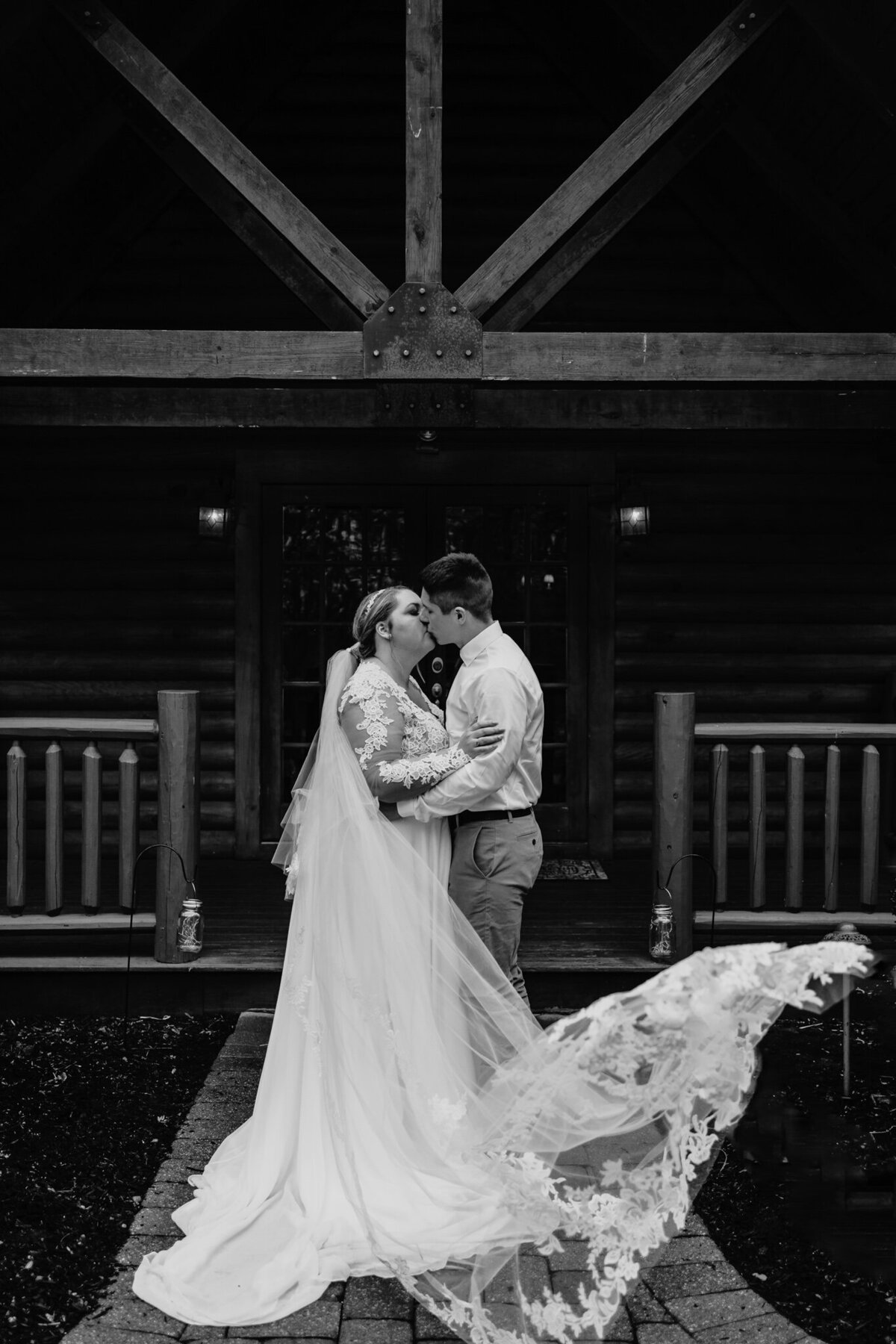 Hocking Hills wedding