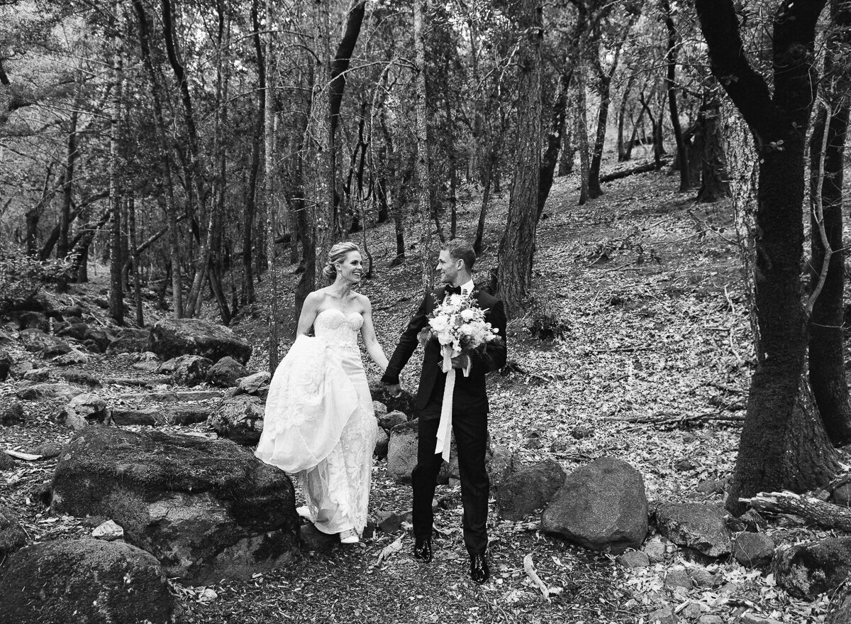 Napa-valley-wedding-calistoga-rustic-wedding-INBAL-DROR-the-dejaureguis-photographers-erin-and-courtney-0115