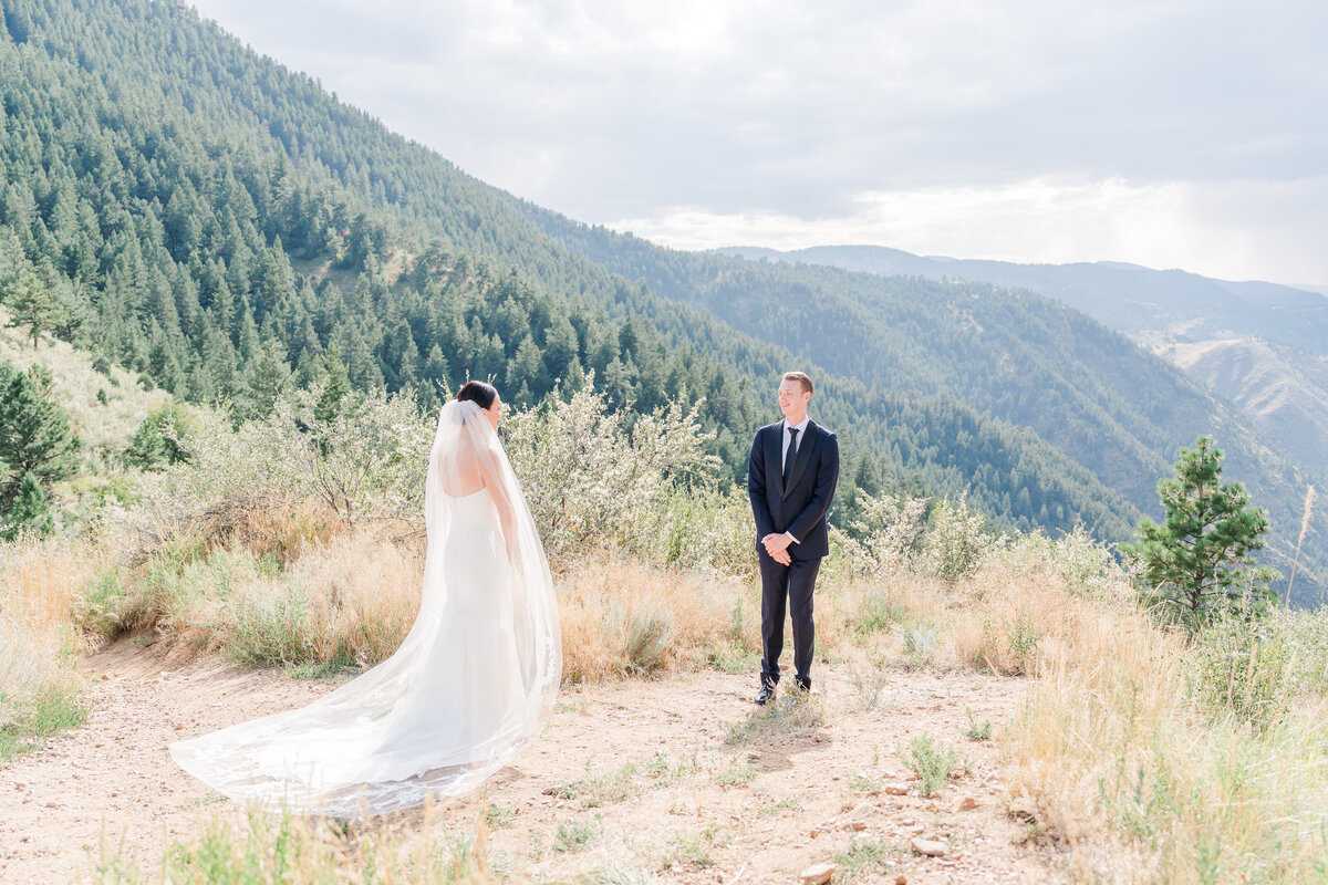 Mount Vernon Canyon Club Wedding Golden Colorado Lookout Mountain Elena Spraguer Photography 0008