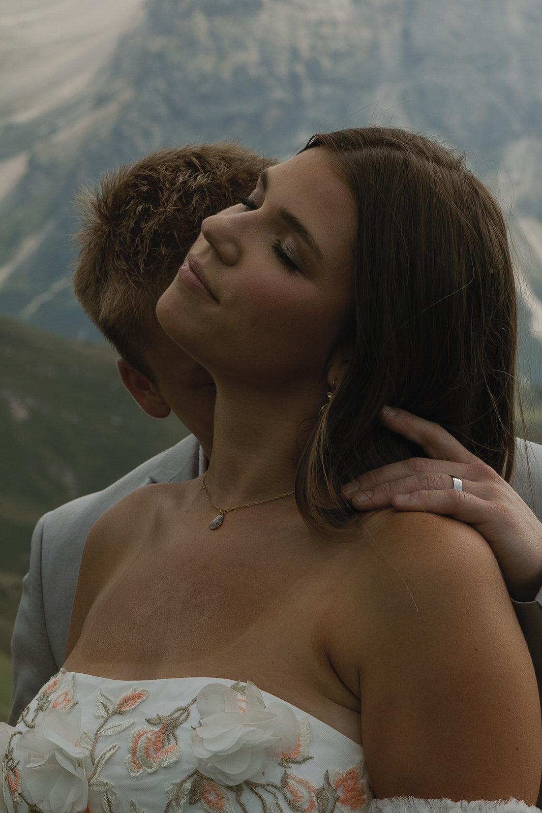 destination-wedding-elopement-photographer-italy-dolomites-seceda-documentary-tanya-davids-photo-film-92