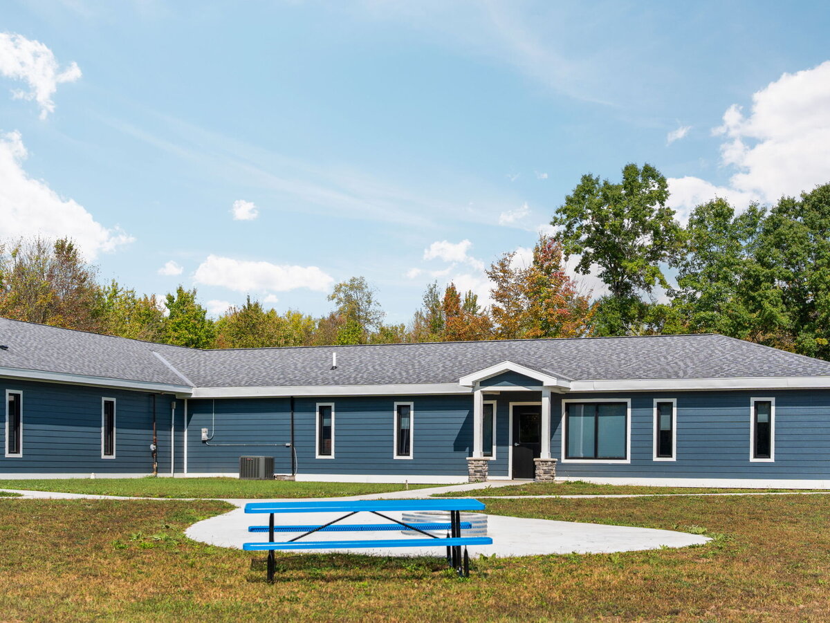 102-web-or-mls-A7403579