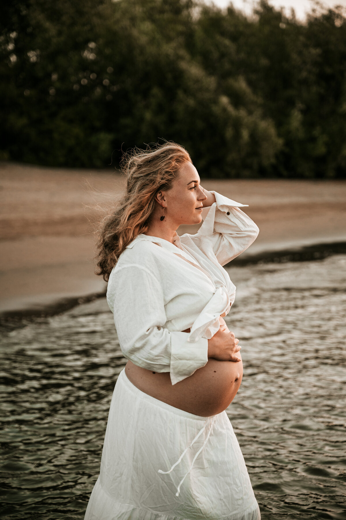 Jiscafotografie_zwangerschapsshoot_zwangerschapsfotograaf_fotograafnijmegen_fotograafgelderland_fotograafbrabant-348