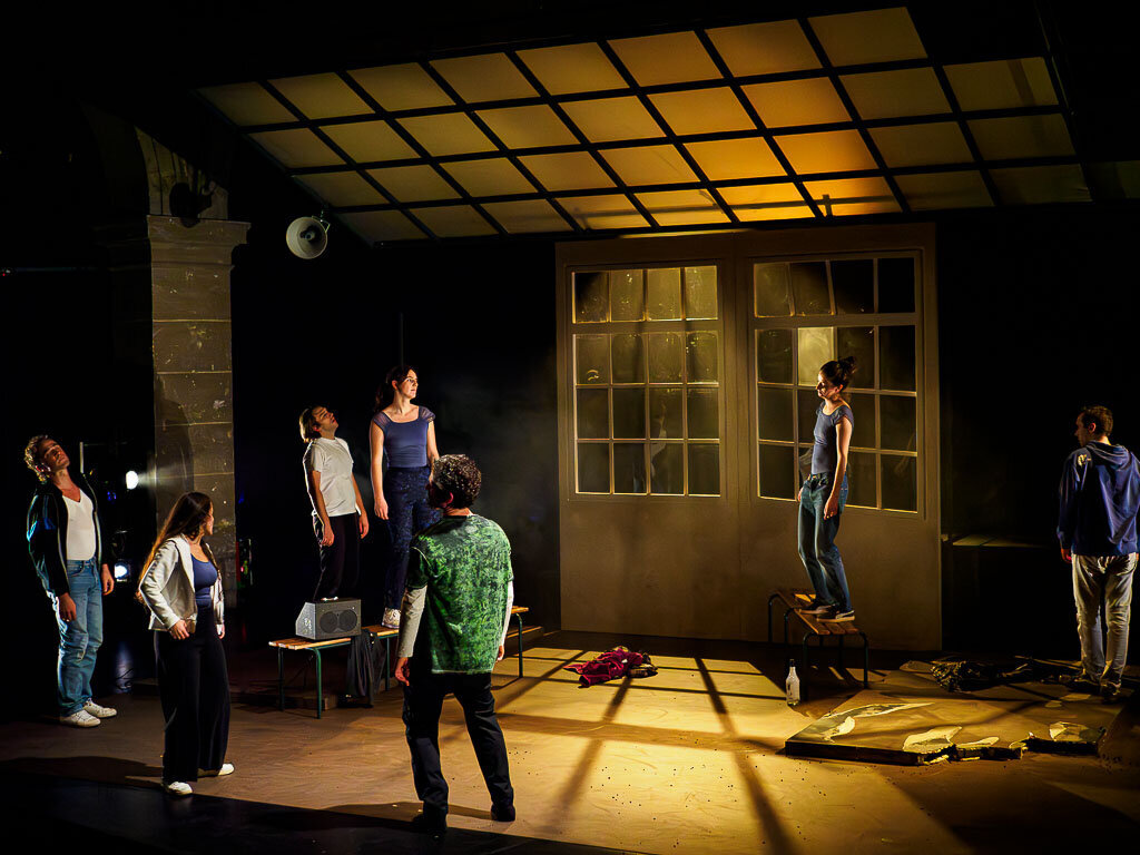 L'ECLIPSE Générale mise en scène Leslie Bernard, Matthias Jacquin ©Marie Charbonnier-076