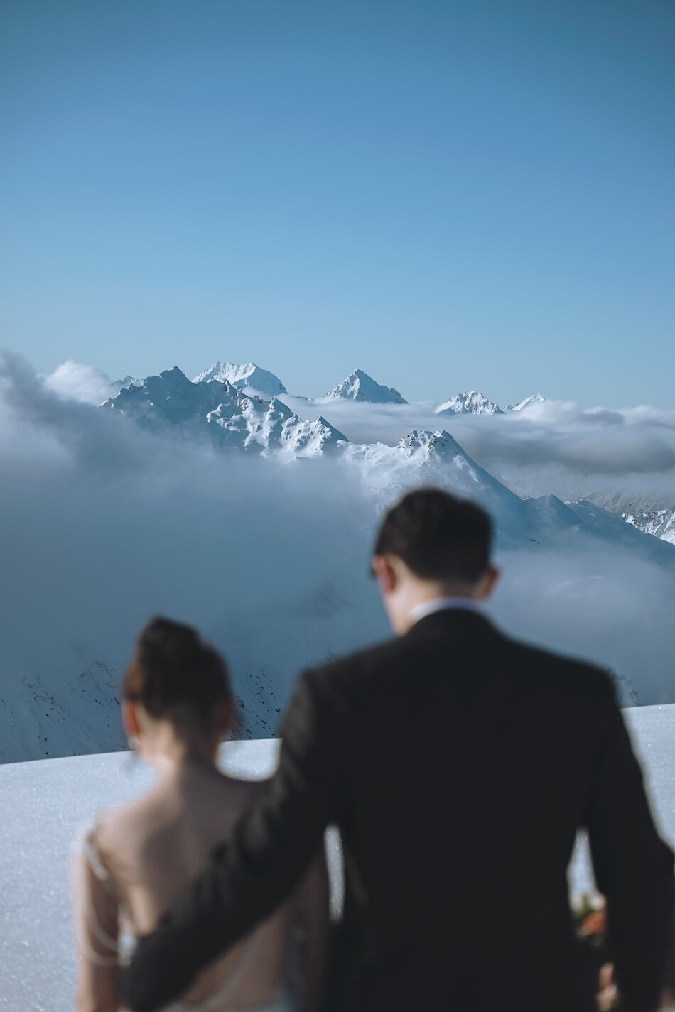 Elopement photoshoot, Stoneridge Estate, Queenstown.