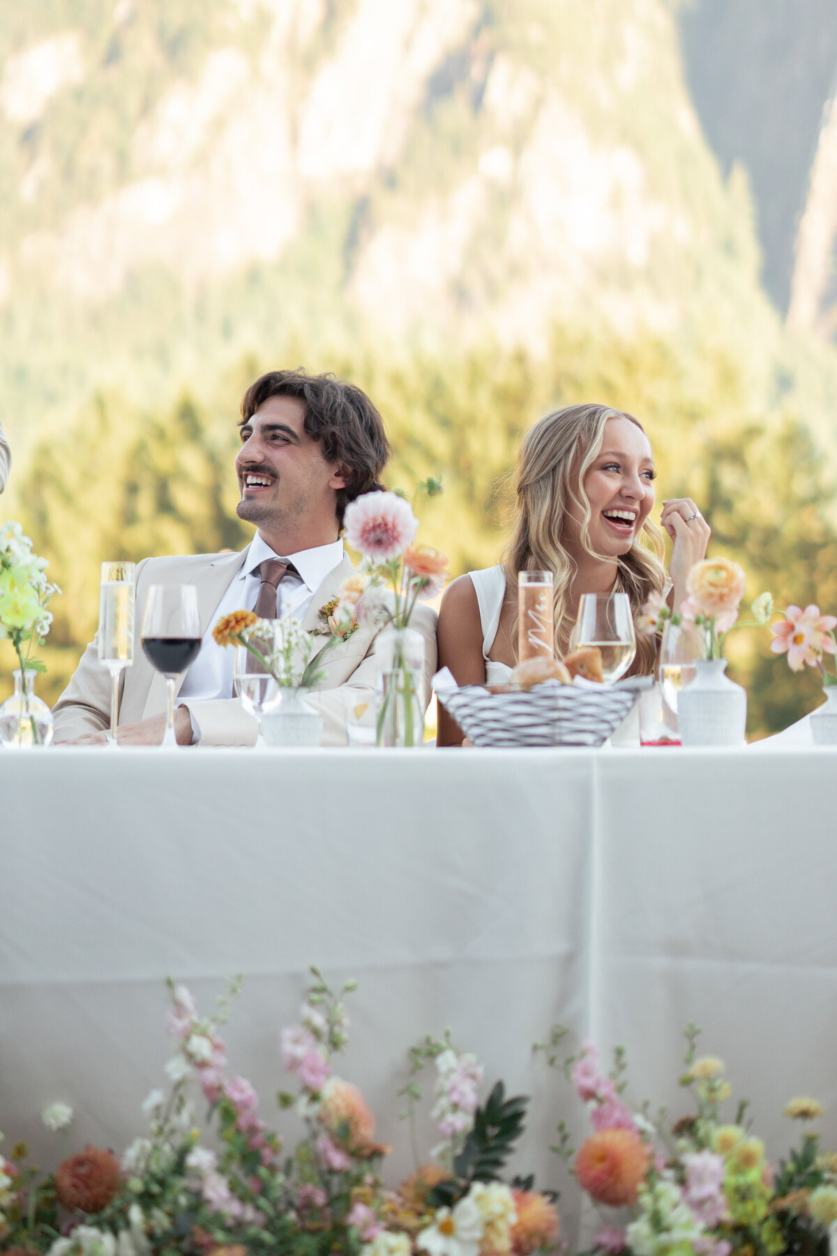 sweetheart-table-flora-pacifica-seattle-wedding-florist