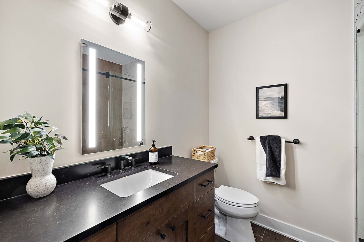 70-70802 Renata New Staging-70