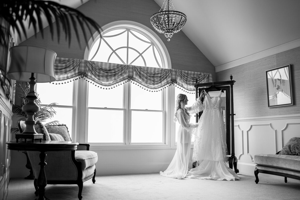 wedding-bride-prep-portraits-nj-ralph-depiro-photography-4
