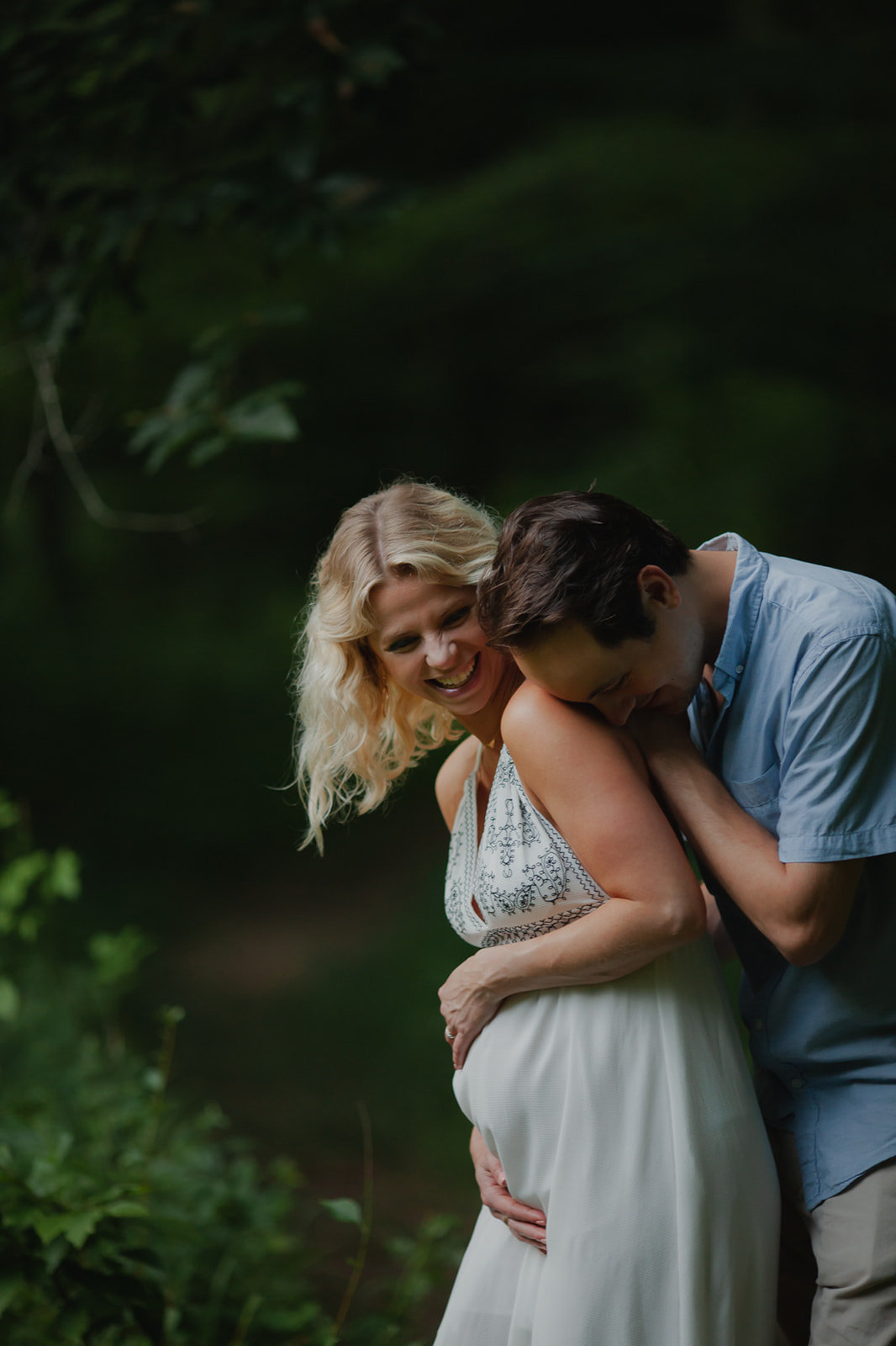 15_Maryland-Summer-Boho-White-Dress-Maternity-Couple-Woods