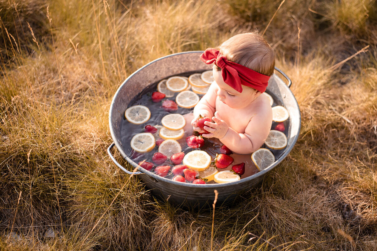 baby girl in Toronto family photography session