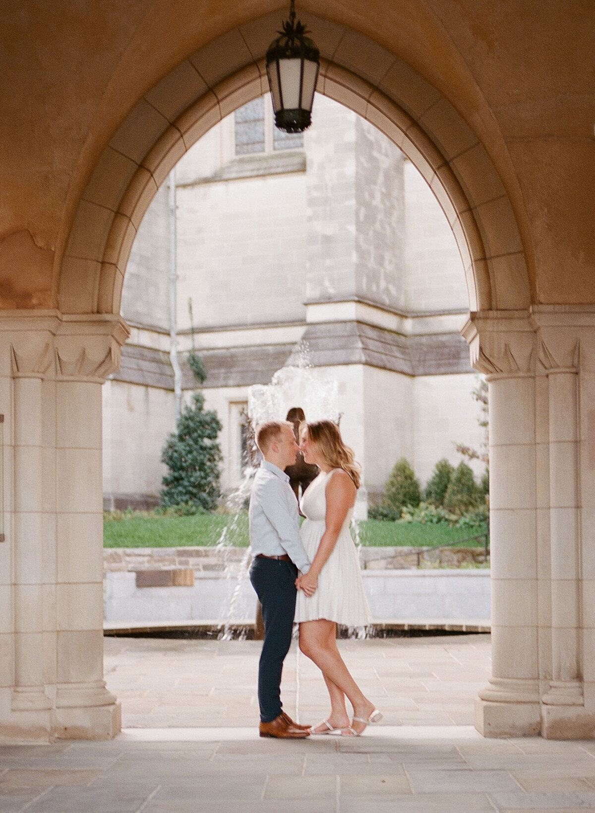 NATIONAL CATHEDRAL ENGAGEMENT SESSION - Katie Annie Photography-0009