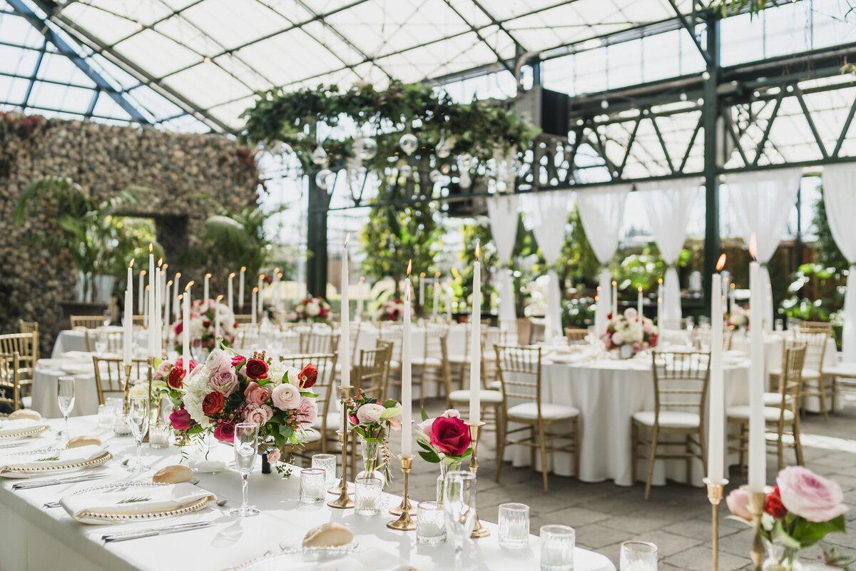 BLUSH AND BLACK SPRING PLANTERRA CONSERVATORY WEDDING IN WEST BLOOMFIELD, MICHIGAN PROVIDED BY KARI DAWSON, TOP-RATED DETROIT WEDING PHOTOGRAPHER, AND HER TEAM55