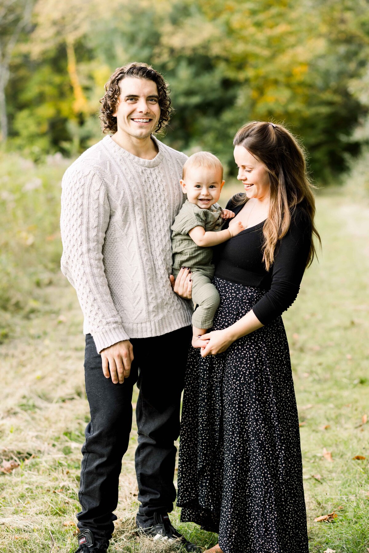 Alyssa Joy Gordon . New Hampshire Portrait Photographer . Senior Portraits . Family Portraits-83