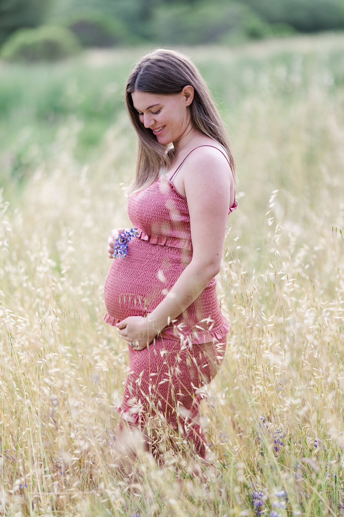 maternity session, maternity photo poses,  Quail Hollow maternity session, maternity session with wildflowers, maternity photos in field, romantic maternity session