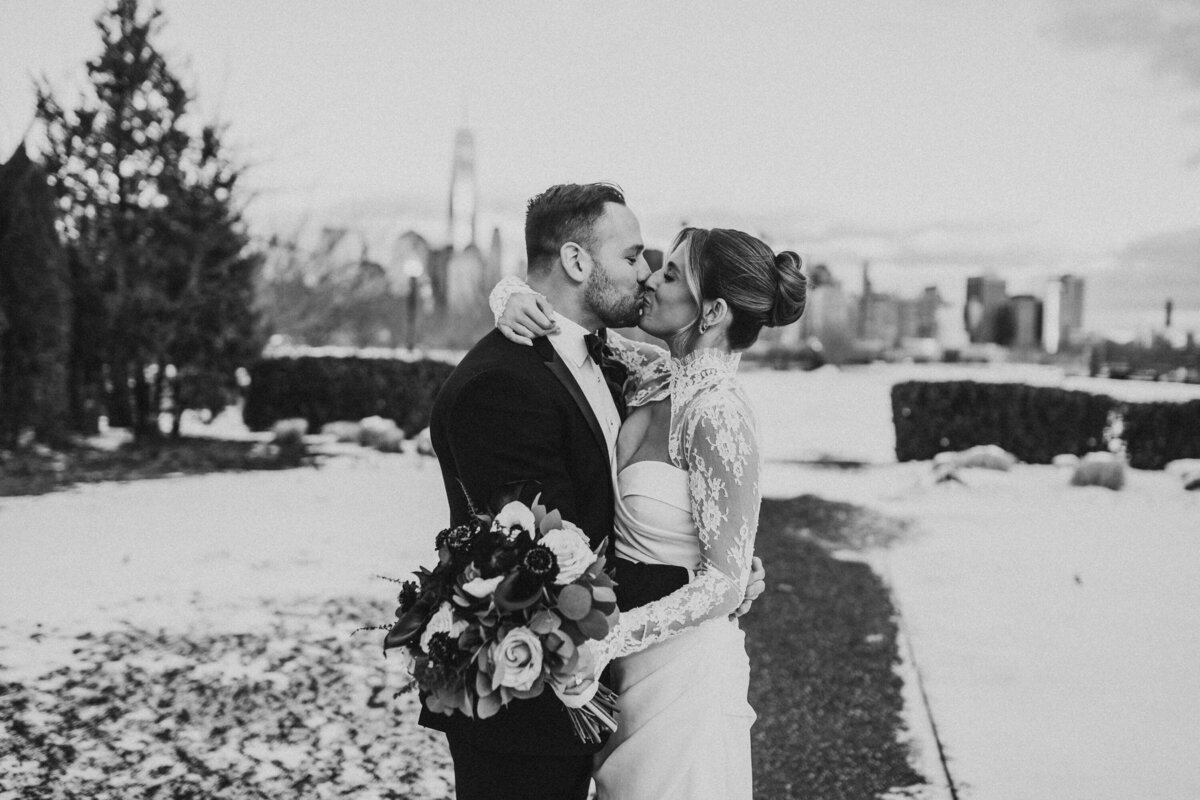 winter-nyc-wedding-photographer-262