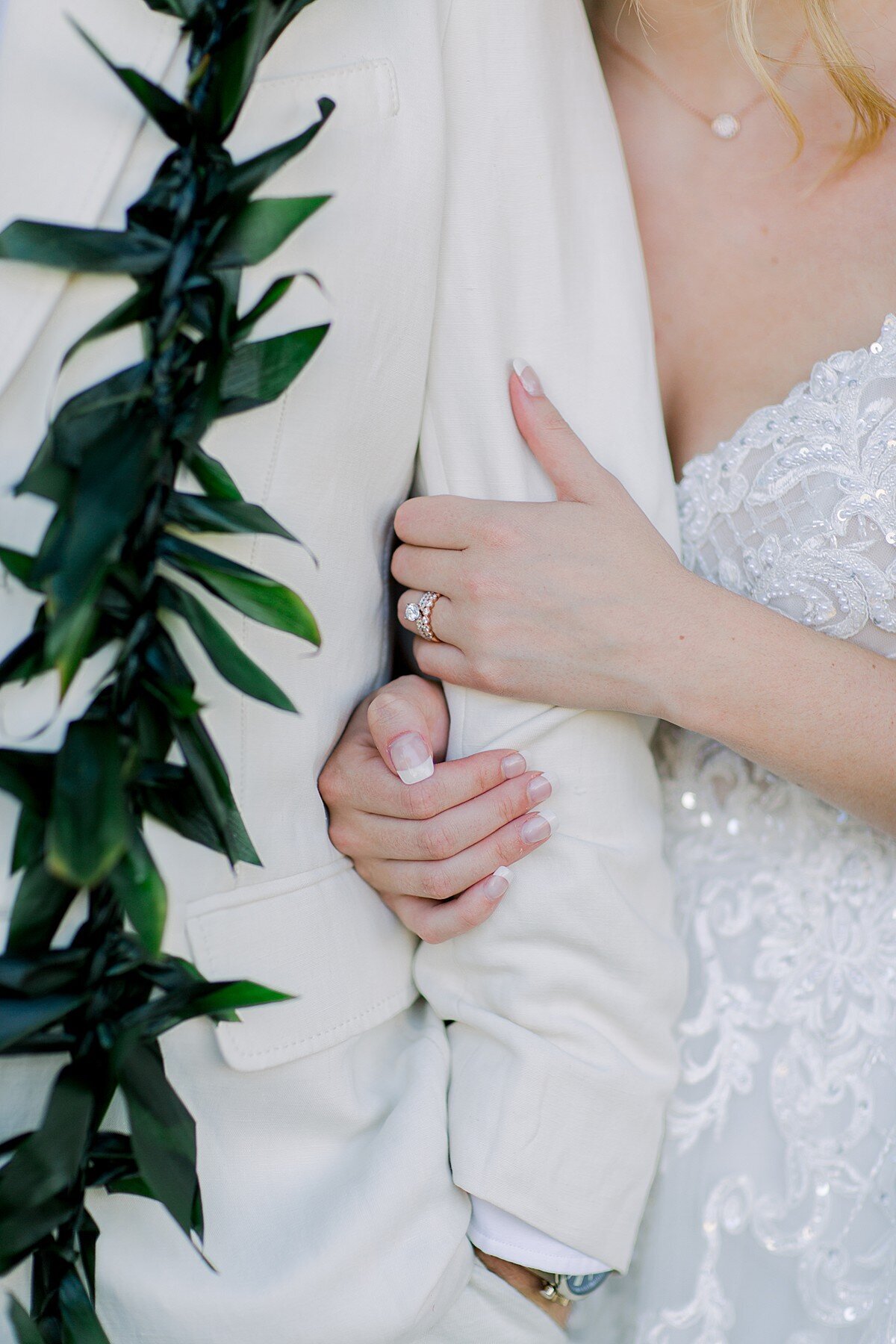 Hawaii Botanical Gardens Wedding photography.