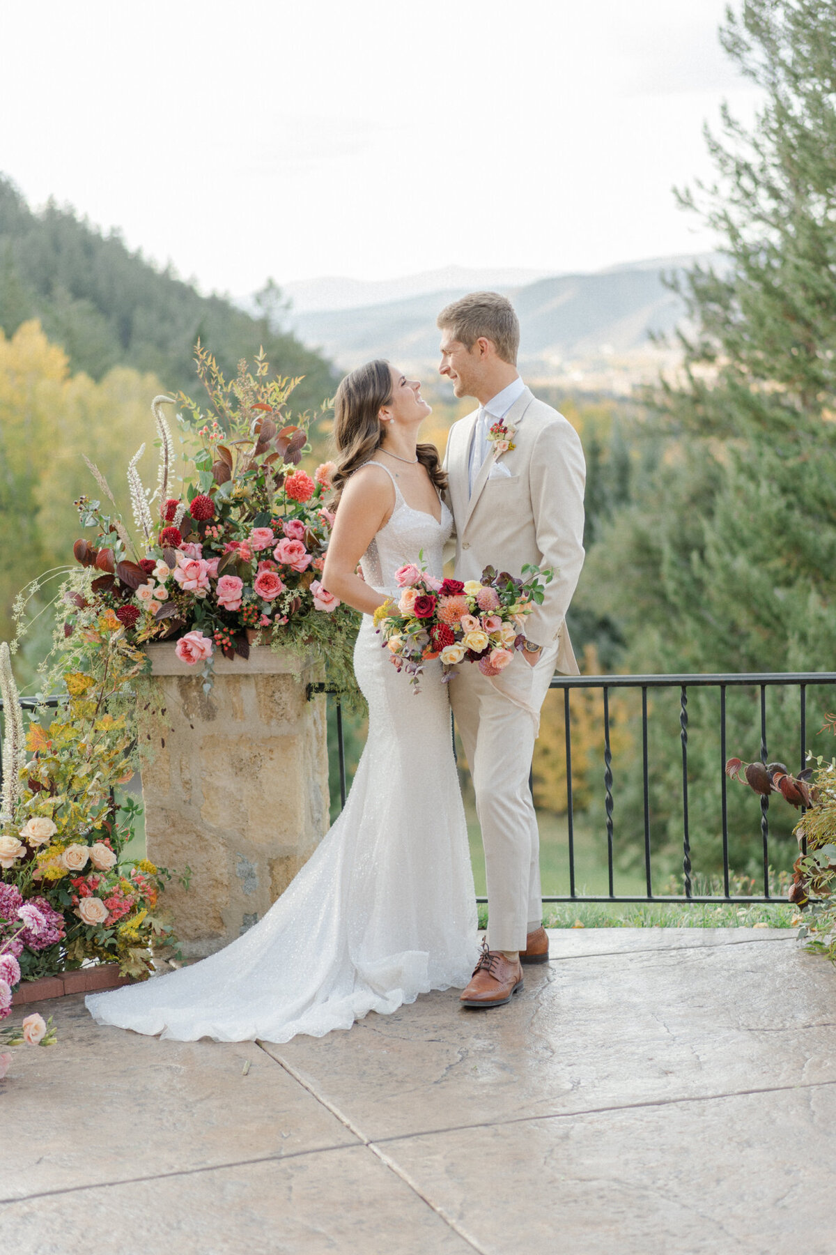 Beaver_Creek_Intimate_Wedding_MaryAnnCraddockPhotography_0085