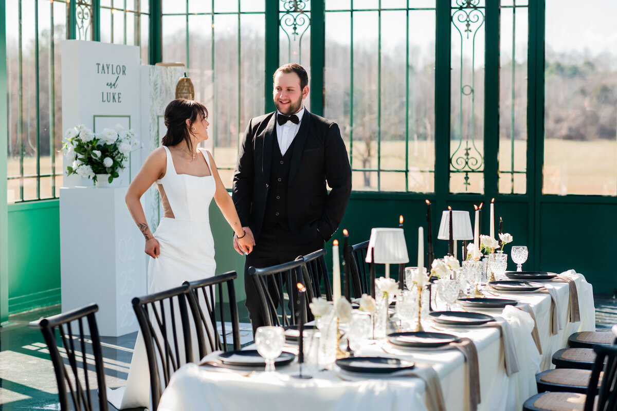 2025_PixelsandWood_JodieBrim_brideGroom-42