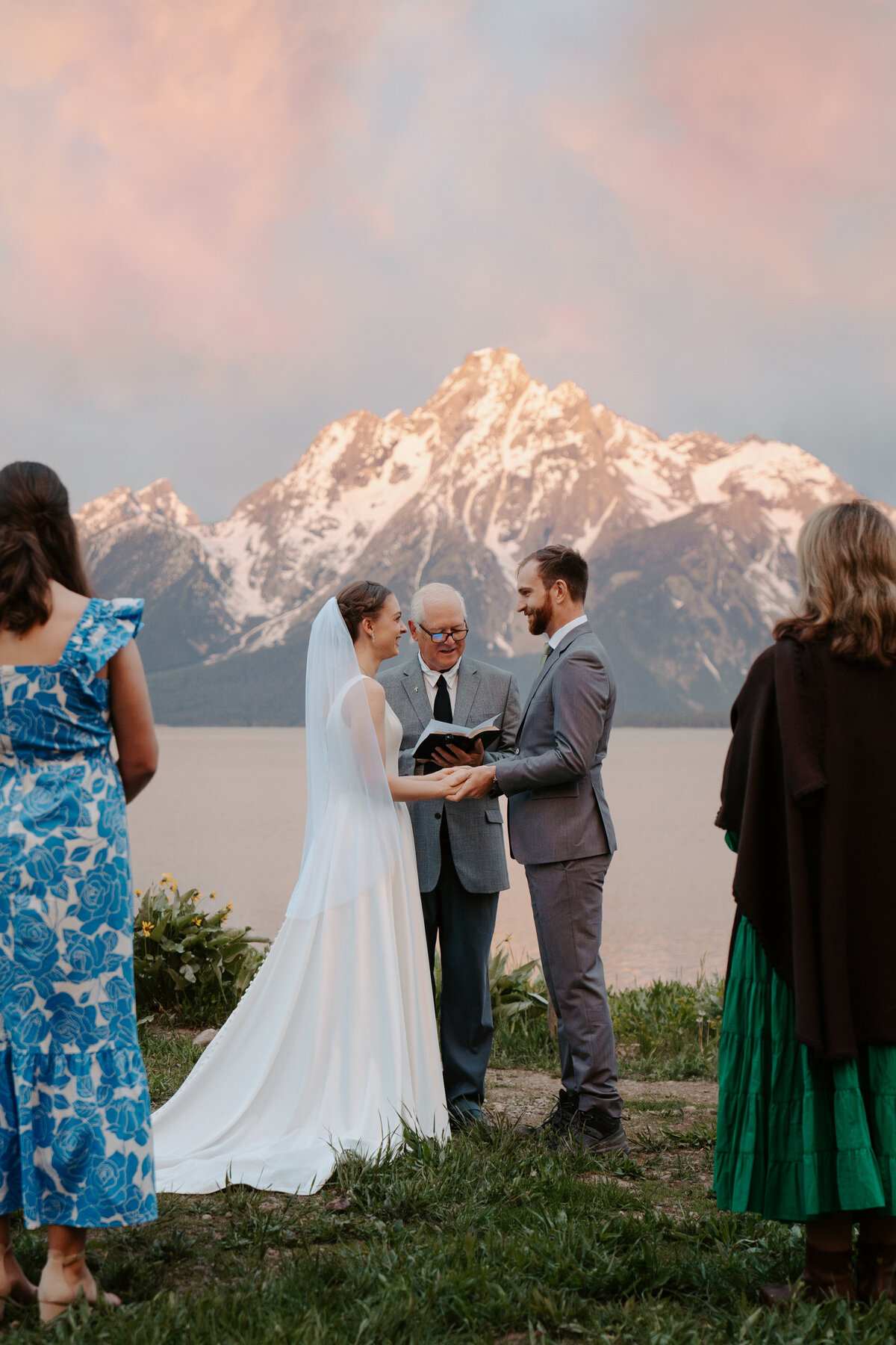 Haley&Nick-Grand-Teton-National-Park-Elopement-VenturetoElope-76