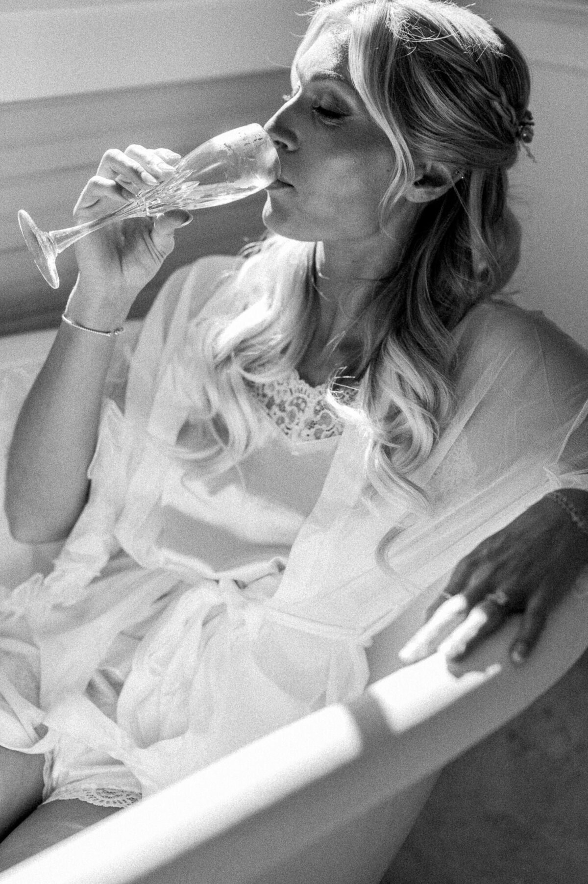 Private Estate Wedding Photographer - Hunter and Sarah Photography-10