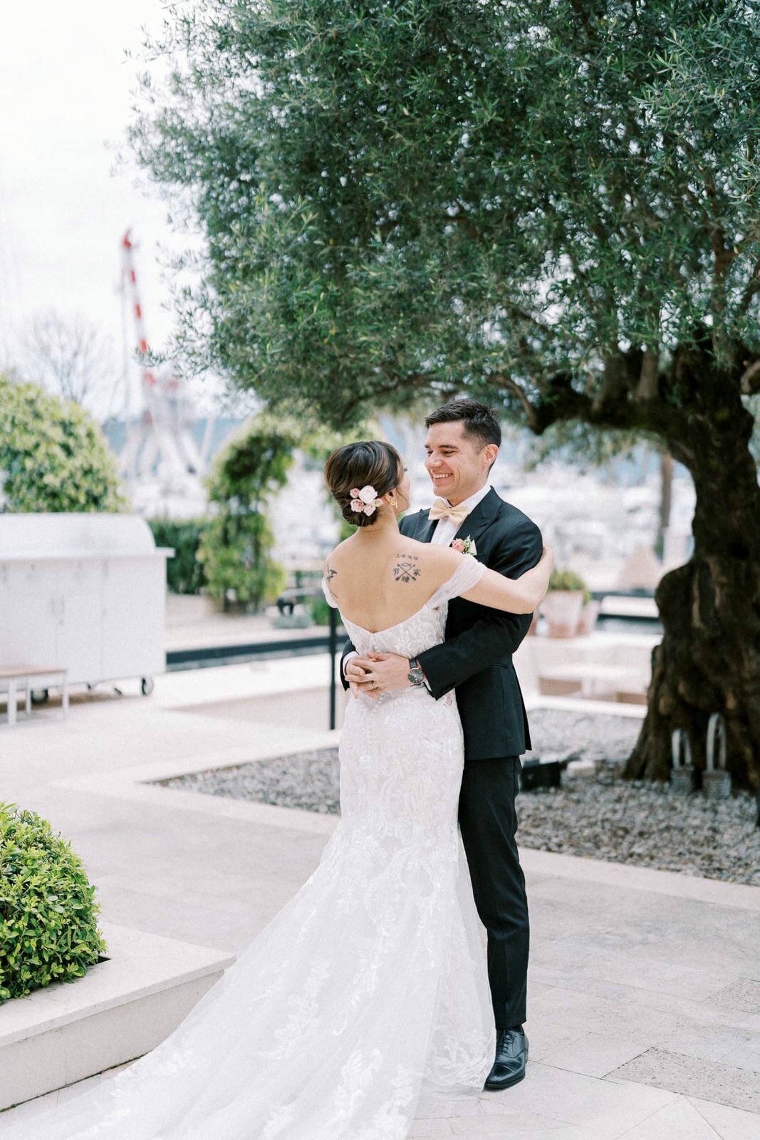 W7-Wedding-Photos-Emily-and-Michael-2024-05-26-2500px-1112