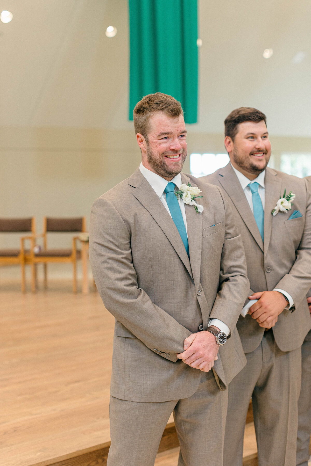 mayowood-stone-barn-wedding-11
