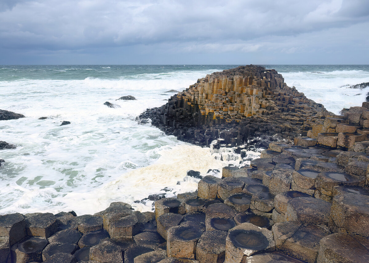 IrelandBasaltColumns-DeNoiseAI-low-light
