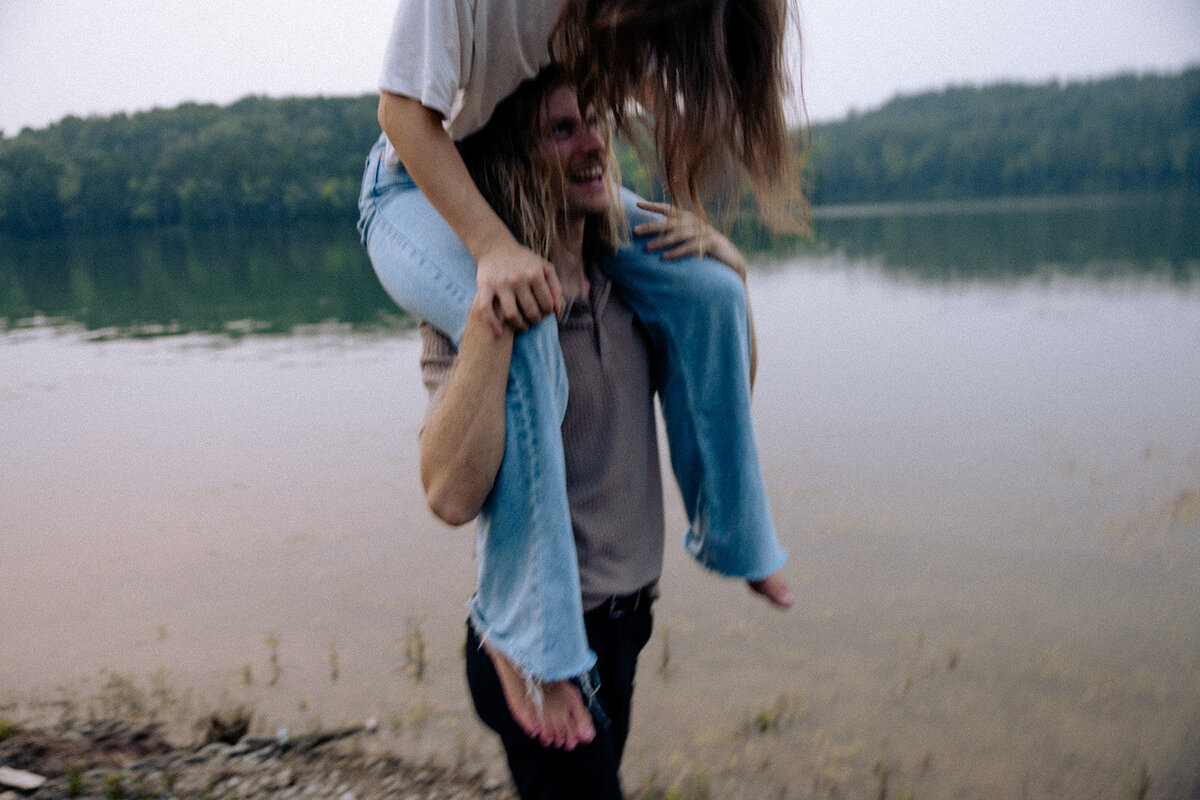 Couples-Photographer-In-Tennessee-7
